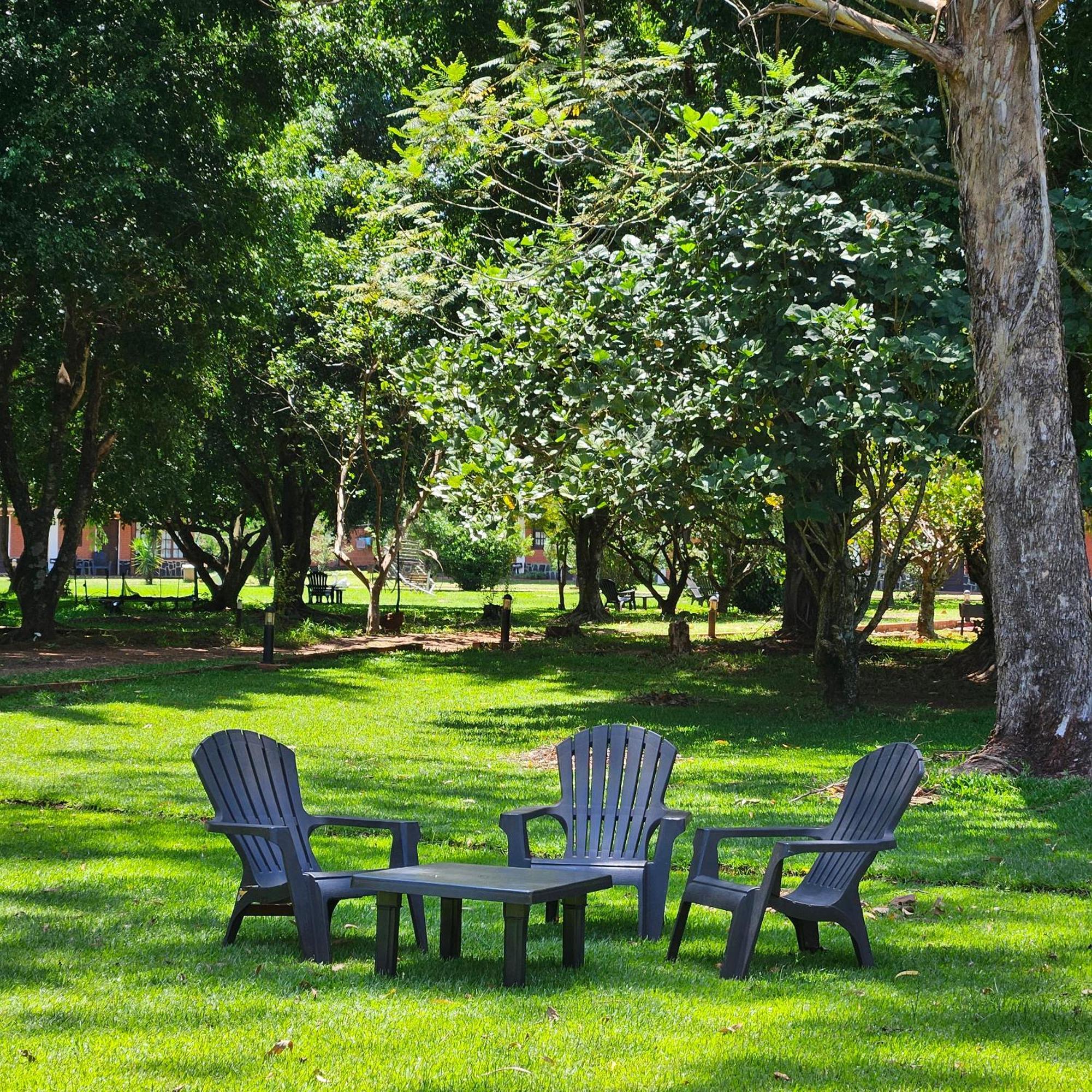 Cabanas El Refugio Del Mensu Puerto Iguazu Exterior photo